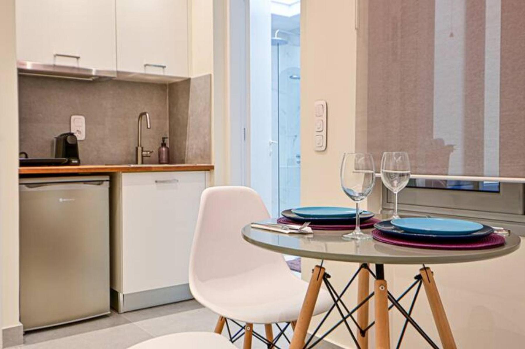 Walk To Syntagma,From A Prime-Location, Luxury Apt Athen Eksteriør billede